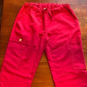 Figs hot pink cargo scrub pant, *never worn*